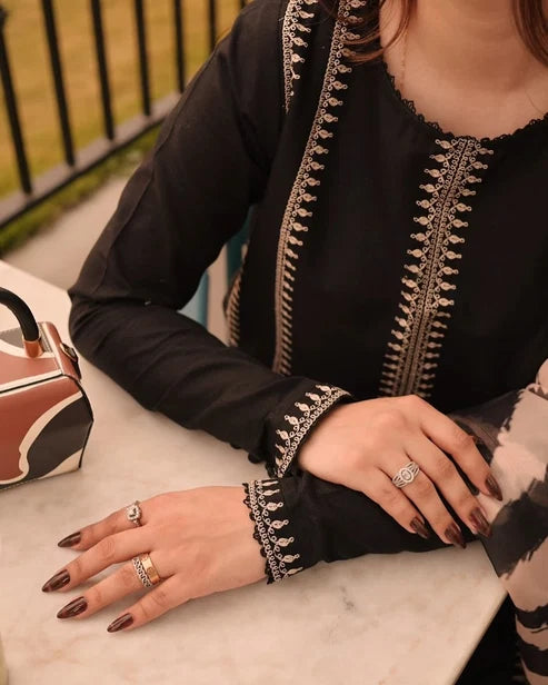 Afsheen Long Shirt (Embroided 3 PCs)